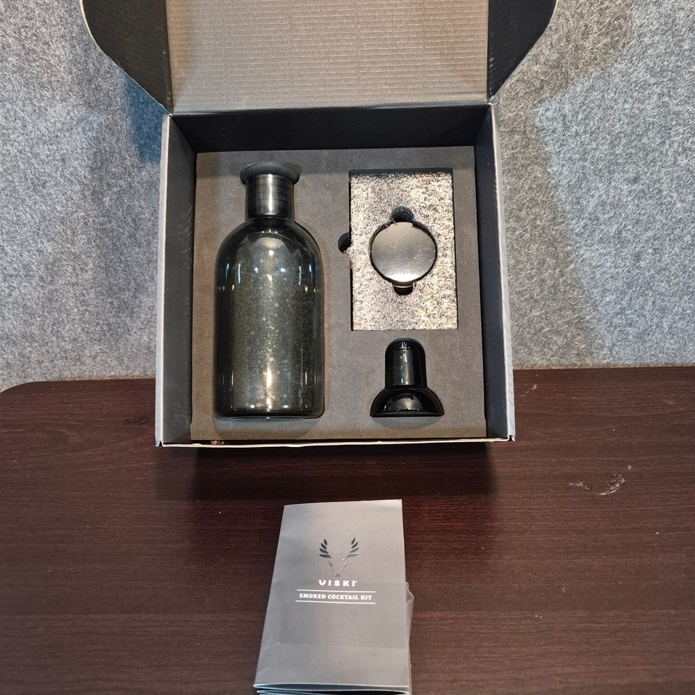 New In Box Viski Smoked Cocktail Kit 5 Piece Set Designed for Infusing Cocktails
